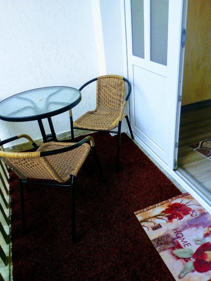 Rose & Water Guest House パヴェル・バニャ エクステリア 写真